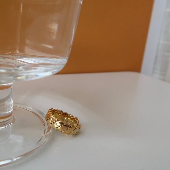 NEW 18K Gold Plated Braided Open Ring - Picture 3 of 7